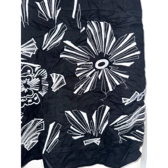 East 5th Black A-Line Skirt With White Embroidered Floral Design Size 14 - Picture 7 of 11